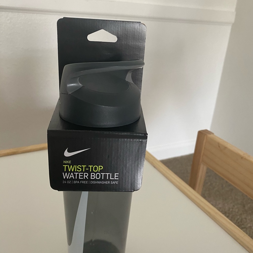 Nike water bottle
